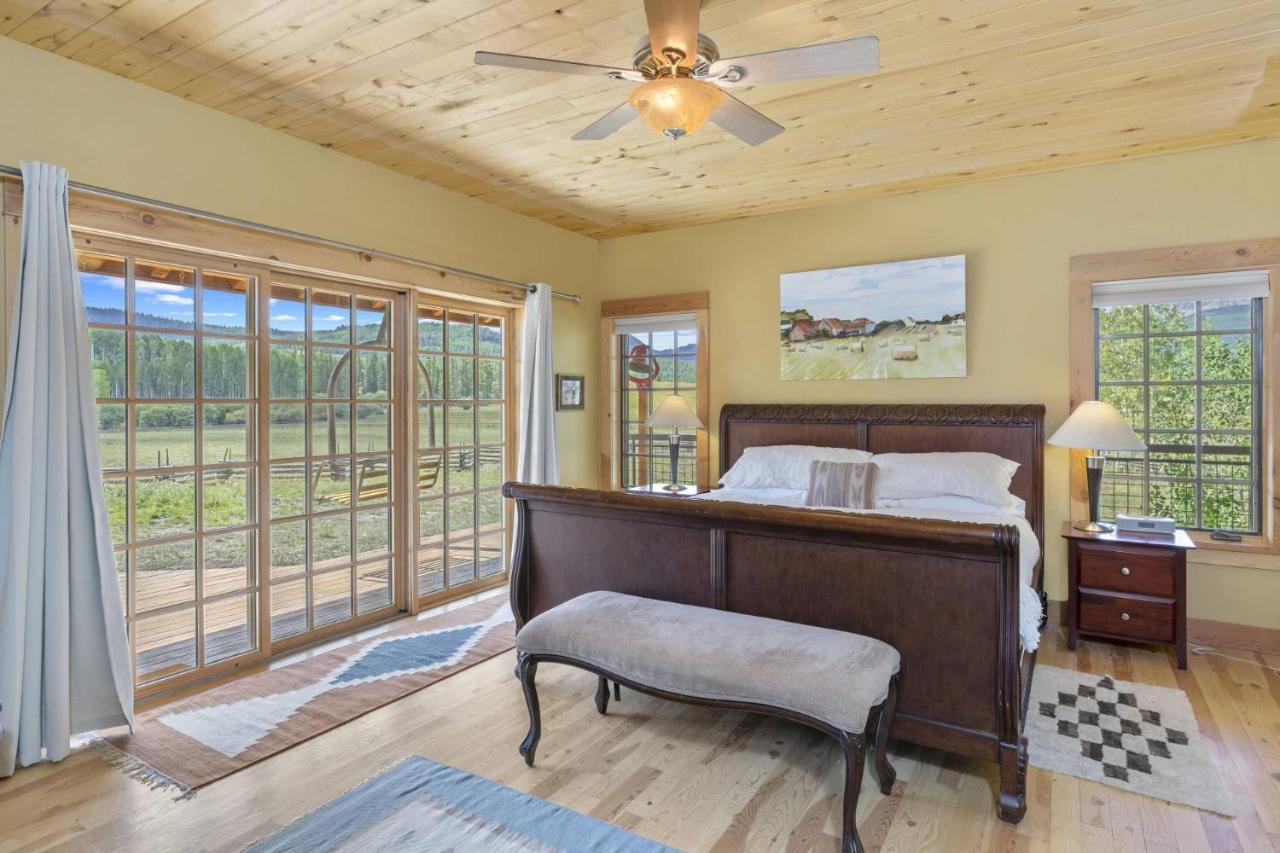 Hughes Ranch - Wilson Mesa, 70 Acres With Views Upon Views Βίλα Placerville Εξωτερικό φωτογραφία