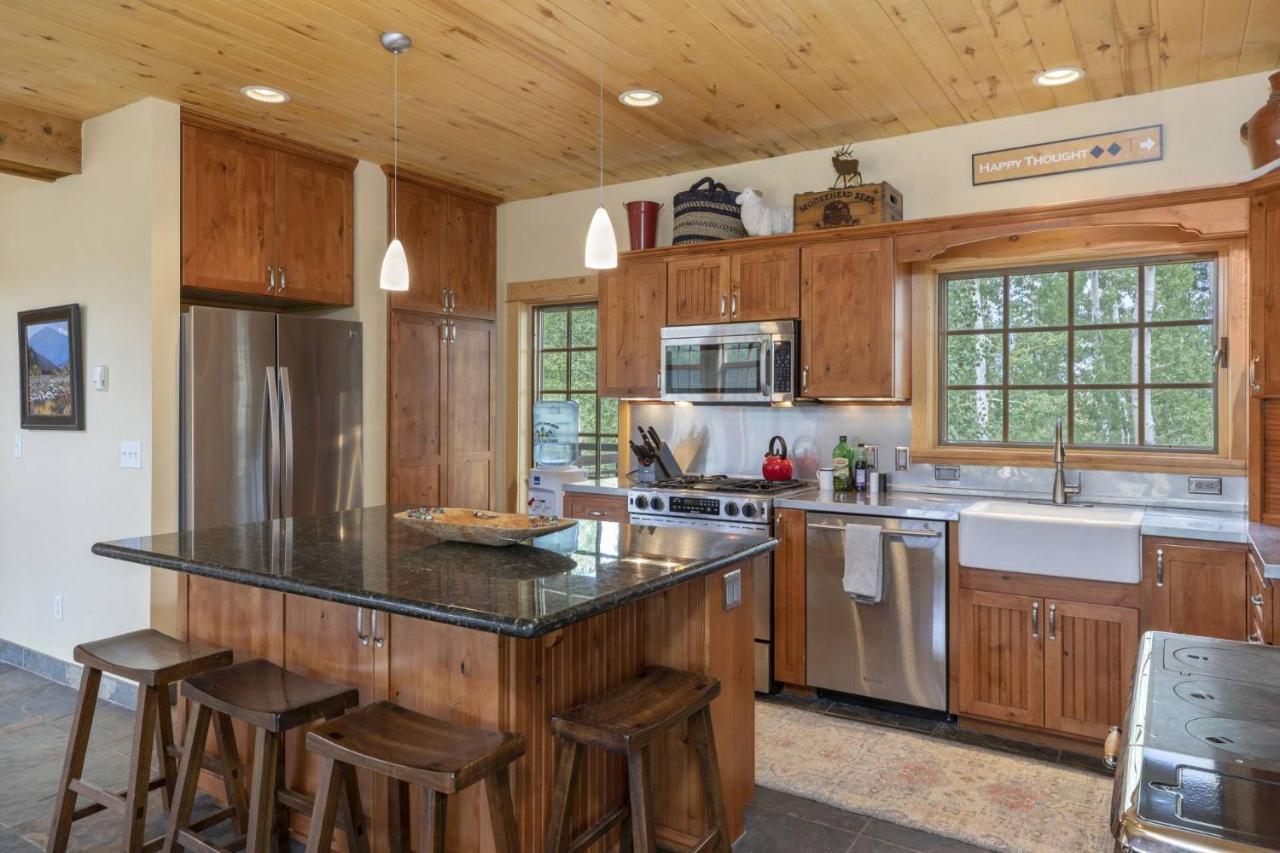 Hughes Ranch - Wilson Mesa, 70 Acres With Views Upon Views Βίλα Placerville Εξωτερικό φωτογραφία