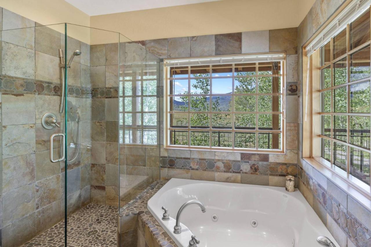 Hughes Ranch - Wilson Mesa, 70 Acres With Views Upon Views Βίλα Placerville Εξωτερικό φωτογραφία